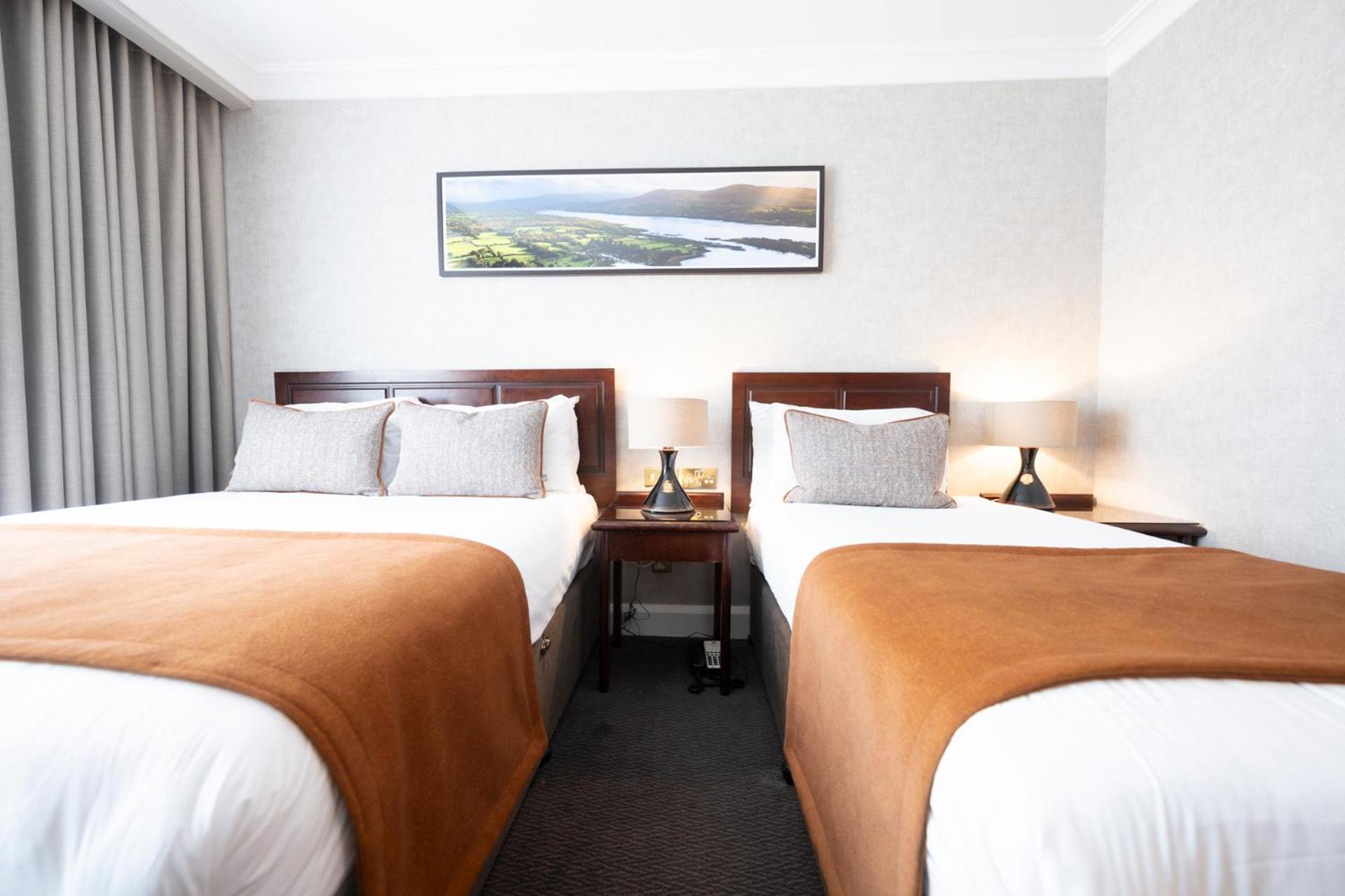 The Kenmare Bay Hotel & Luxury Lodges Resort Экстерьер фото