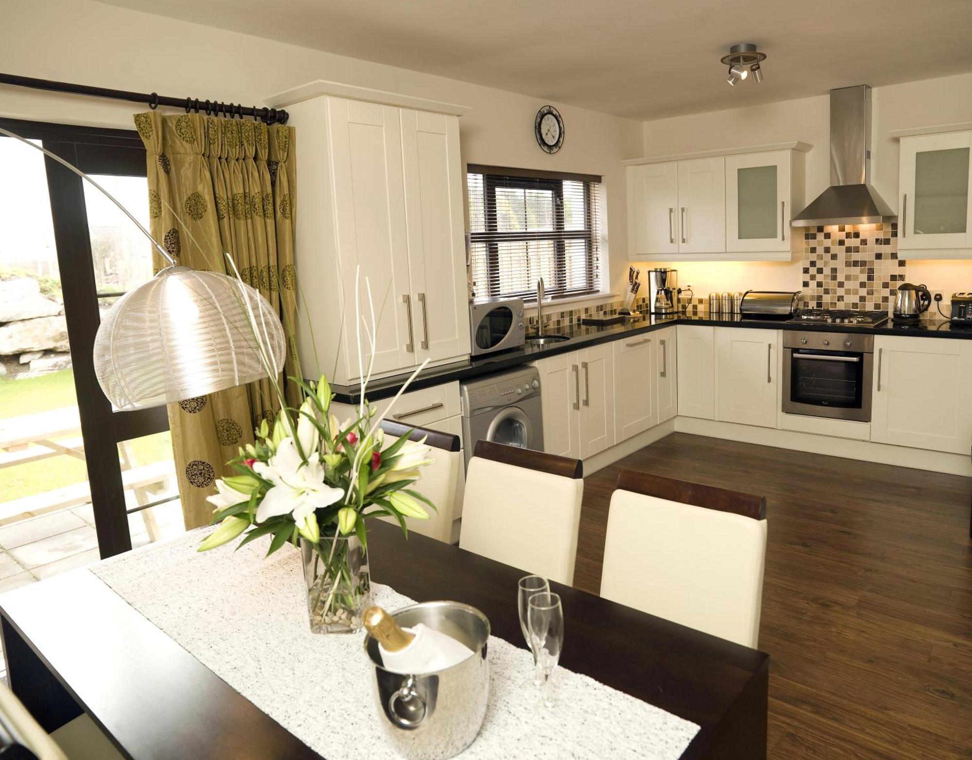 The Kenmare Bay Hotel & Luxury Lodges Resort Экстерьер фото